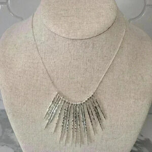 Stella &  Dot Kari Fringe Necklace - Silver